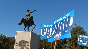 Manifestación de docentes de Rafaela y la región en la plaza 25 de mayo