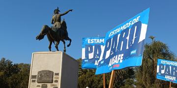 Manifestación de docentes de Rafaela y la región en la plaza 25 de mayo
