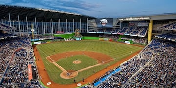 El mensaje estaba dirigido al "régimen cubano" | Imagen referencia del  LoanDepot Park de Miami.