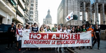 UNR y UTN Rosario no dictarán clases