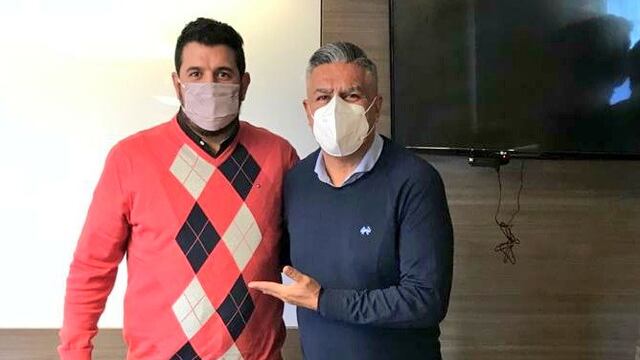 Juan Manuel Cavagliatto fue recibido por Chiqui Tapia (Twitter Claudio Tapia).