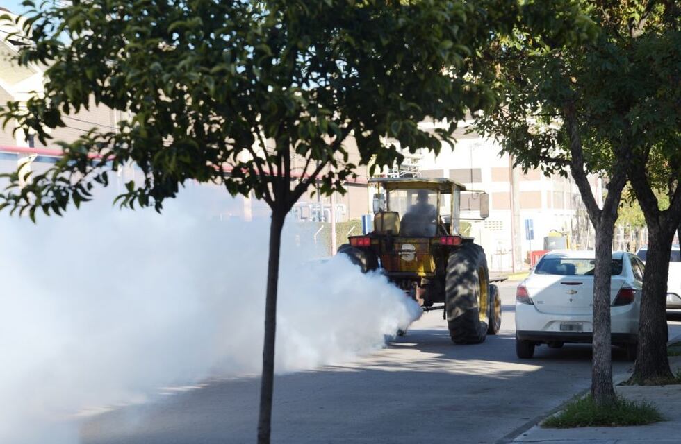 El Municipio continúa con el cronograma del fumigación contra el dengue en Arroyito, La Curva y El Fuertecito