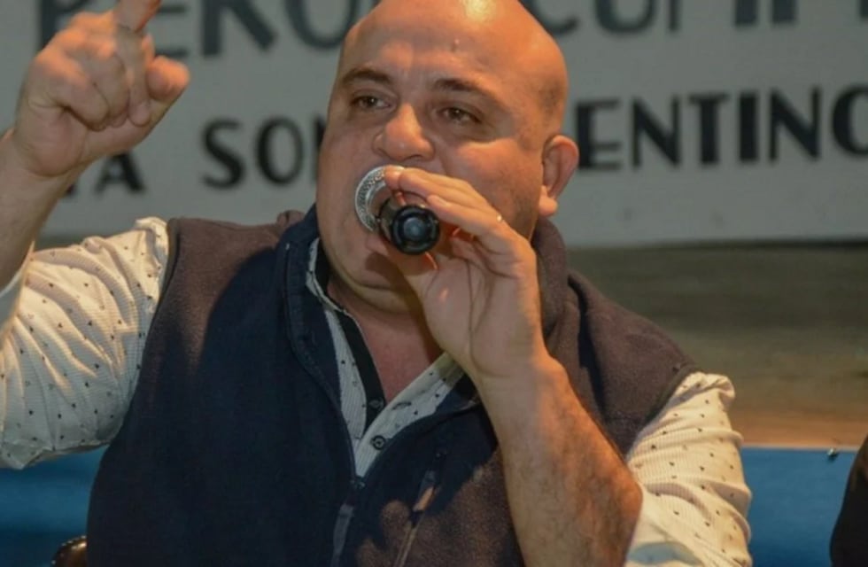 El “gordo guarda”: quién es el sindicalista que le pegó a un jubilado en Olivos en la marcha del #27F