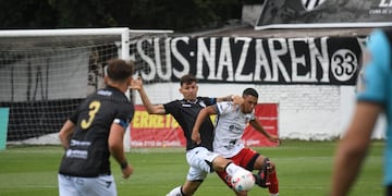 El clásico mendocino se disputa en el Legrotaglie. Foto: José Gutiérrez / Los Andes