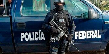 La Policía contra el narcotráfico atrapó a Jesús Barrionuevo, violando su domiciliaria y con varios ravioles de cocaína. Imagen ilustrativa