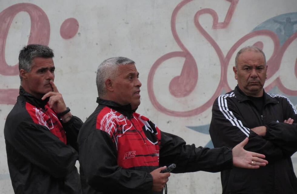 Comenzó la era de Jorge Montesino en Sporting, que suma refuerzos para el Federal