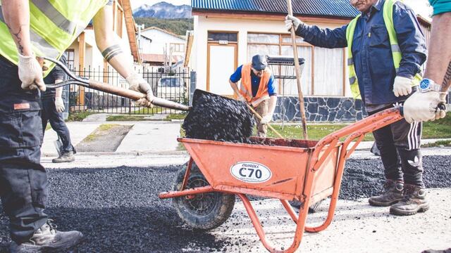 Ushuaia: repavimentación en un sector de Avenida Alem