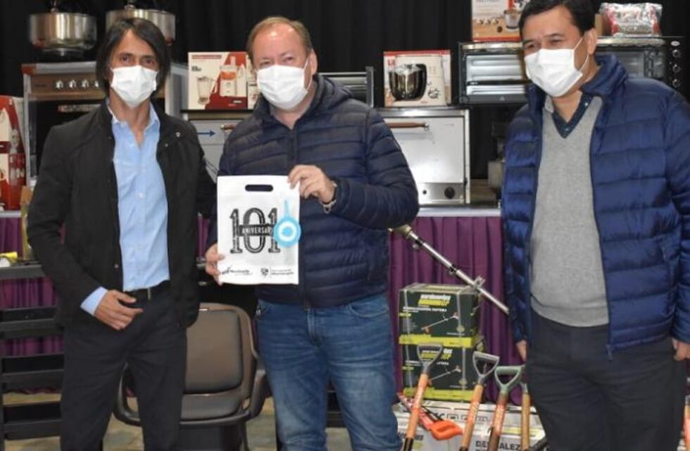 Programa “Banco de Maquinarias y Herramientas” llegó a Montecarlo