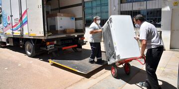 Comienza la distribución de equipos de frío para la vacunación contra el Covid-19 (APN)