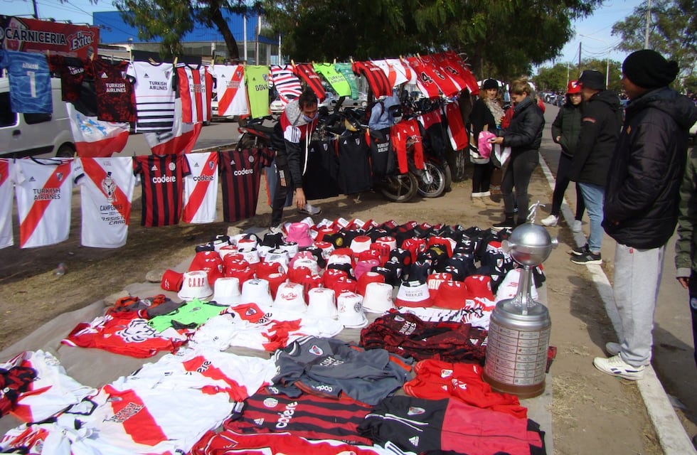 Locura por River en Chaco: los excesivos precios de la reventa de entradas para ir a ver al equipo de Marcelo Gallardo