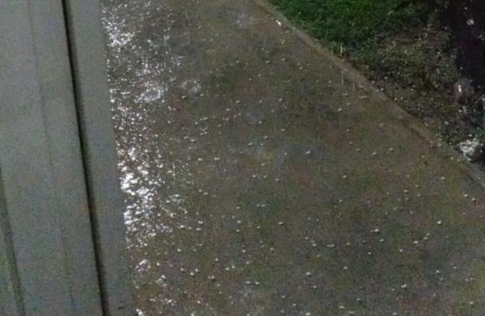 Granizo y lluvia sorprendieron a los sanjuaninos en la noche del lunes