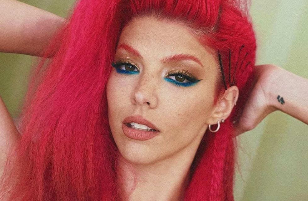 Quién es Crash, la jurado de “Canta Conmigo Ahora” que ya conquista en Instagram