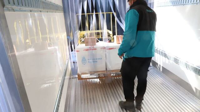Llegaron las primeras 4050 dosis de la vacuna Sputnik V a Salta
