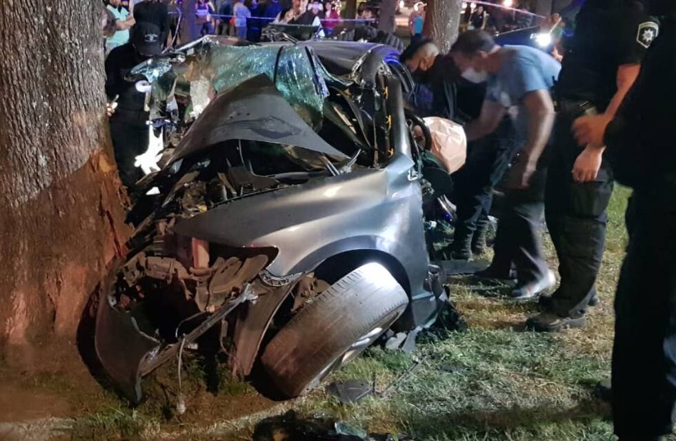 Confirman la muerte de tres personas tras un choque nocturno en Avellaneda