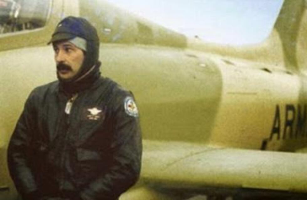 Quieren recuperar el primer avión que peleó contra los ingleses