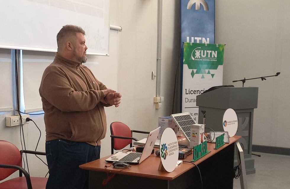 Curso de instalación de paneles solares fotovoltaicos