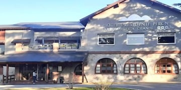 Huerta Grande: un operario falleció tras ser aplastado por placas de vidrio en una colonia de vacaciones. Gentileza: Punilla Informa