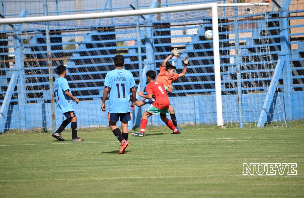 El 9 de Morteros y Sportivo Belgrano de San Francisco debutaron en el Torneo Regional Federal Juvenil