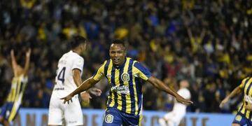 El colombiano Jaminton Campaz selló el resultado del encuentro