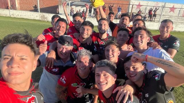 Sporting clasificó a semifinales del Regional Amateur.