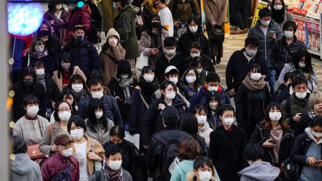 Japón detectó cuatro pacientes con una nueva variante de coronavirus.
