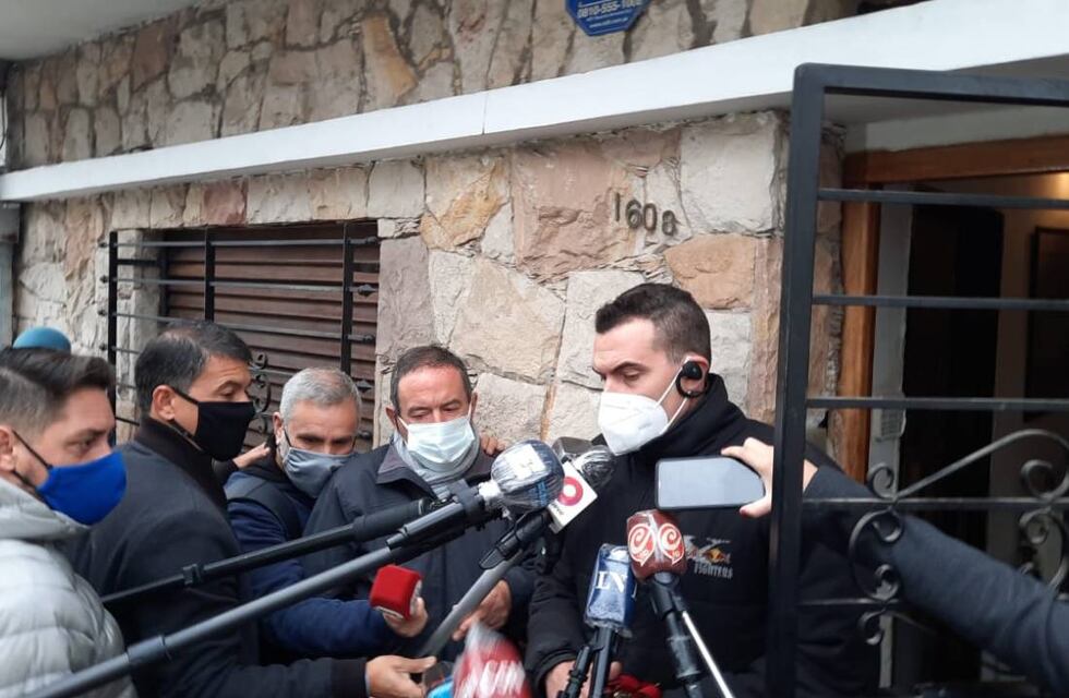 El dueño de la casa en La Plata donde mataron a un delincuente asegura que el ladrón disparó dos veces