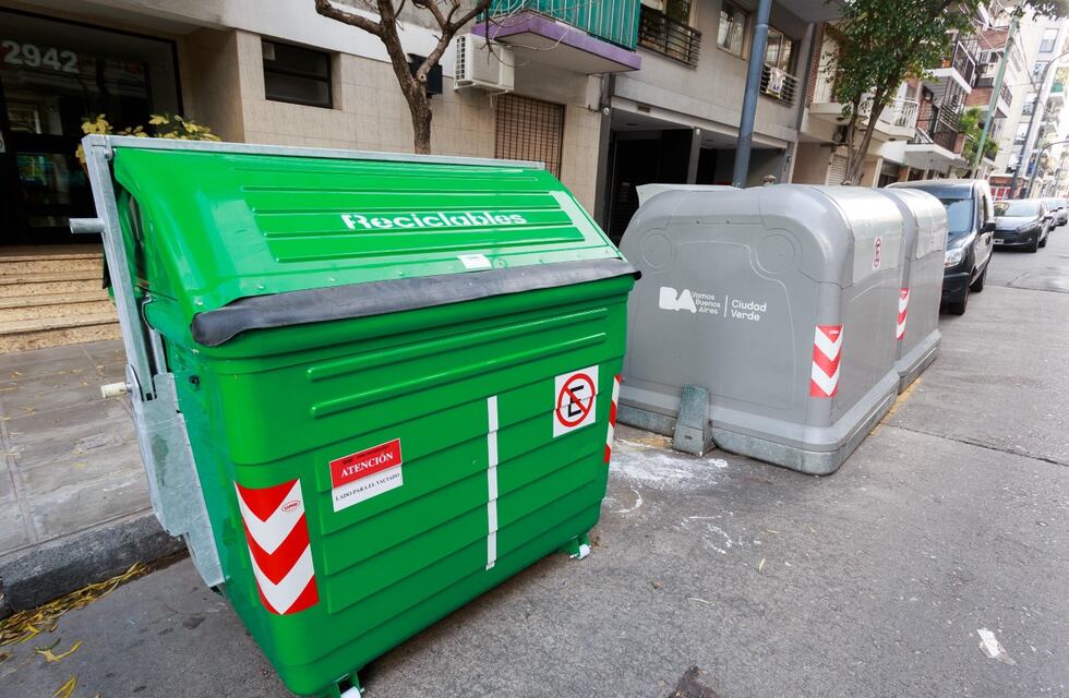 Se multiplican los contenedores verdes en los barrios de la Ciudad