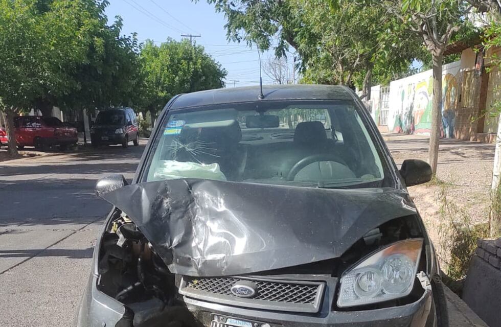 Chocaron, llegaron a asistirlos cuando querían huir y los detuvieron por un robo cometido a fin de año