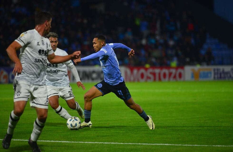 Belgrano lo dio vuelta por el peruano Reyna, en su primer triunfo en el torneo