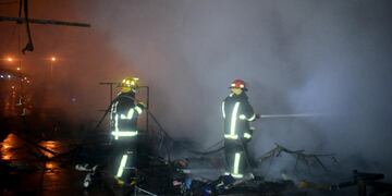 Incendio en una feria americana de barrio San Benito