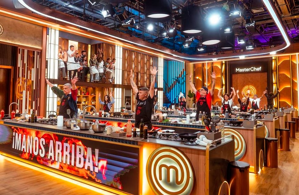 Aseguran que renunció a MasterChef Celebrity una de las figuras de la temporada: el inesperado motivo