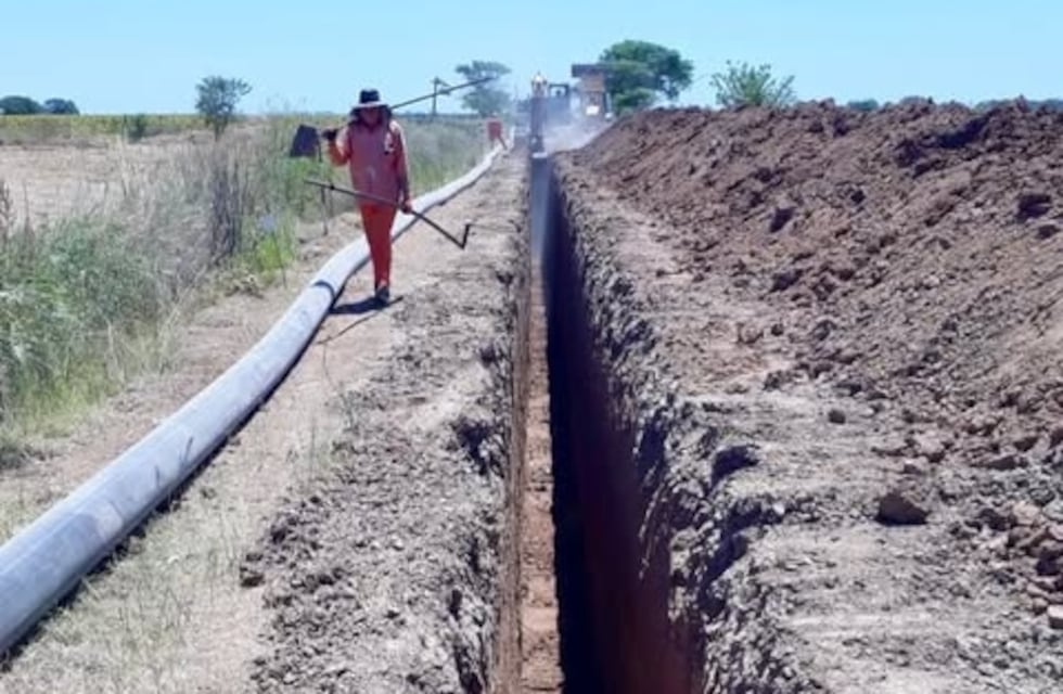 Comenzó el acueducto hacia San Vicente: beneficiará a más de 7.200 habitantes