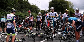 Accidente múltiple en el Tour de Francia.