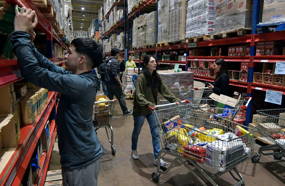 Argentina: aseguran que en 2024 la inflación será más alta que la de este año