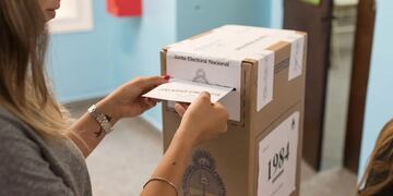 Indra y Smartmatic se disputan la caja de $7 mil millones por el recuento de votos