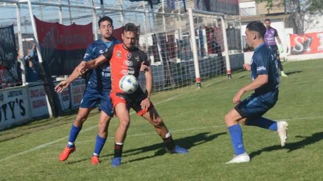 Regional Amateur: Sporting empató como local y quedó sin margen de error