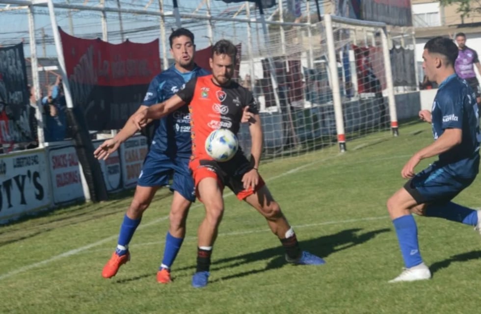 Regional Amateur: Sporting empató como local y quedó sin margen de error