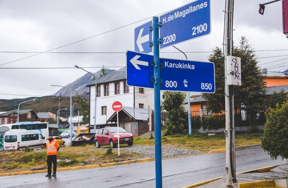 Ushuaia: se hizo efectivo el sentido único de un tramo de la calle Karukinka Norte