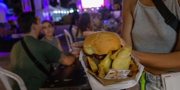 El festival de Quilmes que permite degustar comidas de diferentes restaurantes y tiene entrada gratuita