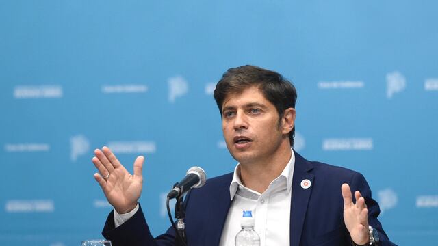 Axel Kicillof, gobernador de la provincia de Buenos Aires, brindó una conferencia de prensa para anunciar las restricciones en su distrito. (Clarín)
