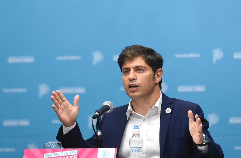 Axel Kicillof afirmó que la suba de casos “no es una ola sino un tsunami” de coronavirus