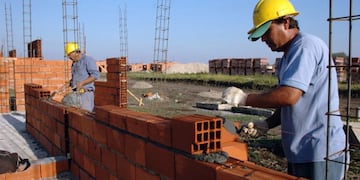 Con la obra privada paralizada lanzan precios máximos para materiales de construcción
