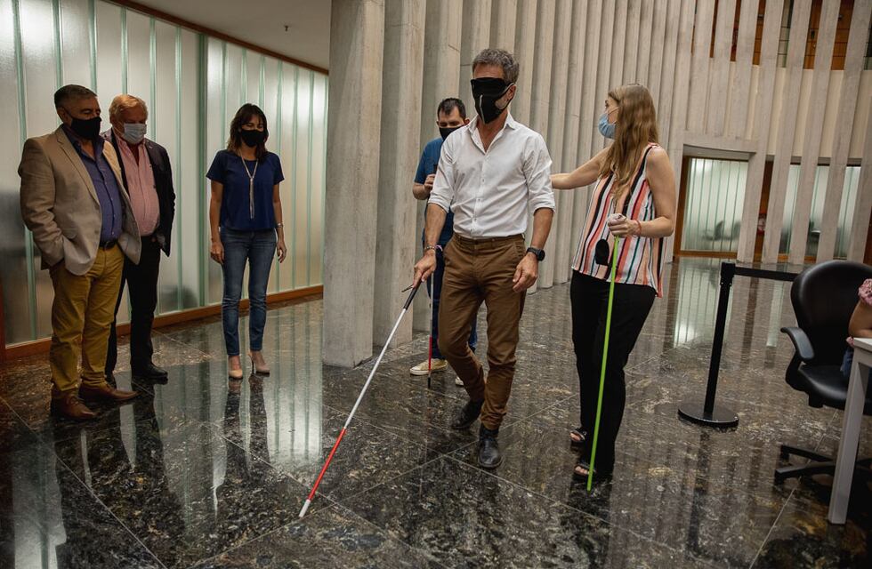 Día de las Personas con Discapacidad: legisladores y funcionarios participaron de un “circuito vivencial”