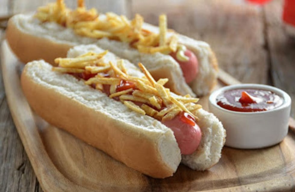 Cómo es el pancho más largo de la Argentina: dónde se consigue, cuánto mide y cuánto cuesta