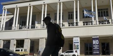 Quiso anotarse en una universidad privada de Córdoba, mostró el precio y su video se viralizó en redes. (Imagen Ilustrativa / Ramiro Pereyra)