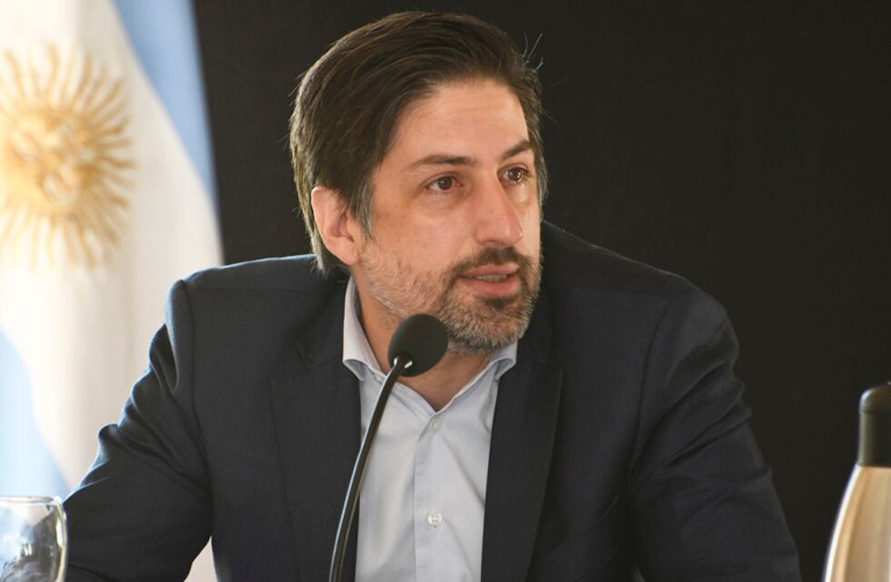 Nicolás Trotta volvió a pedir que la Ciudad de Buenos Aires comience a vacunar a los docentes