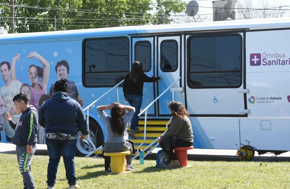 El Ómnibus Sanitario vuelve al recorrido de Rafaela en Acción
