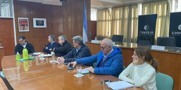 Reunión entre concejales y el Ejecutivo con los concesionarios de la Terminal de Ómnibus de Rafaela