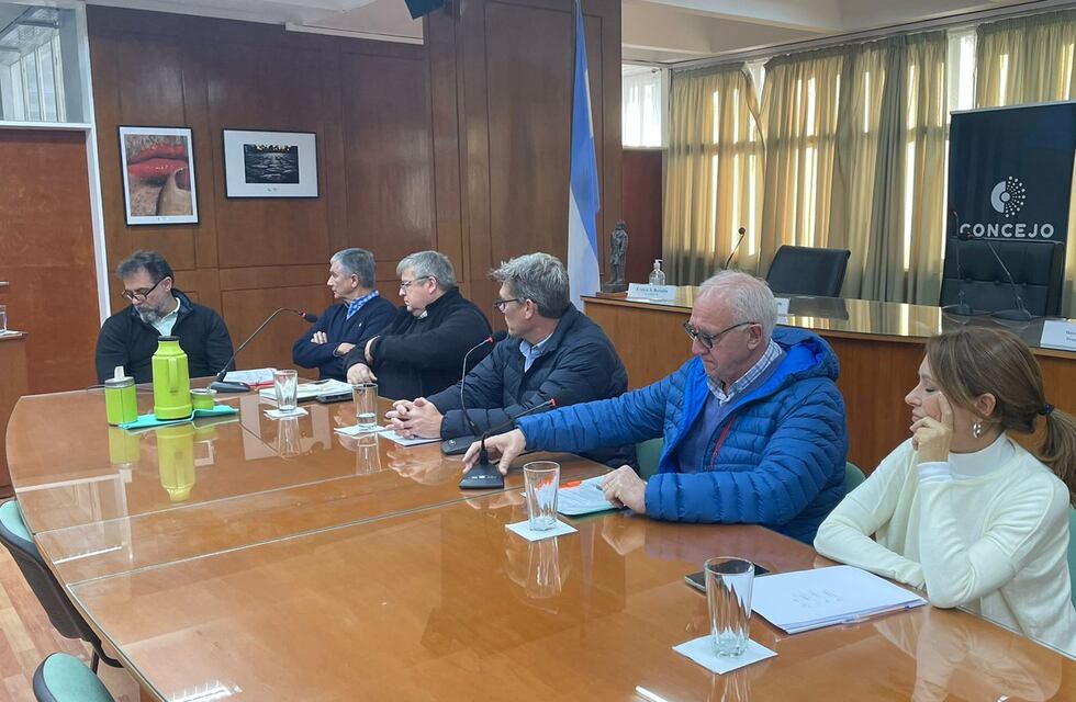 Tensa reunión entre Ejecutivo, el Concejo y la concesionaria de la Terminal de Ómnibus de Rafaela