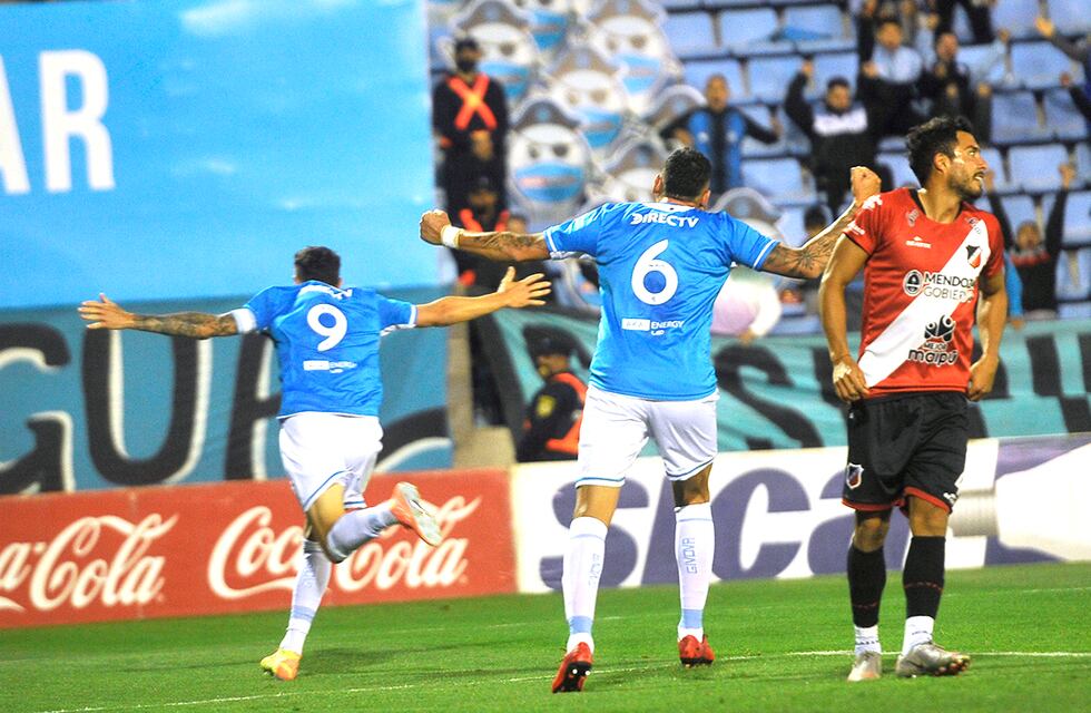 Pablo Vegetti sostiene la ilusión de Belgrano: “Si llegamos con chances vamos a clasificar”